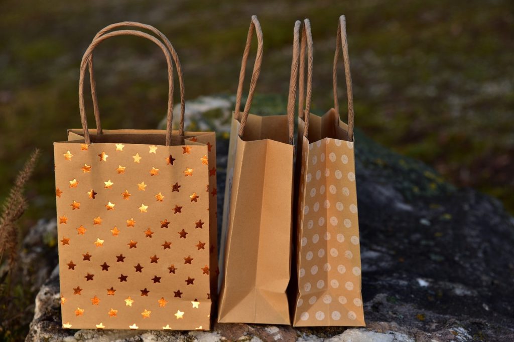 bag 3836460 1280